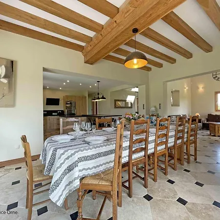 Prázdninový dům Avec Spa, Jardin Clos, Jeux Pour Enfants Et Chemin De Randonnee A Proximite - Fr-1-497-211 Les Ventes-de-Bourse