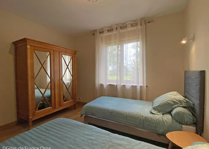 Nature Avec Jardin Et Pour 14 Pers. A - Fr-1-497-211 Les Ventes-de-Bourse