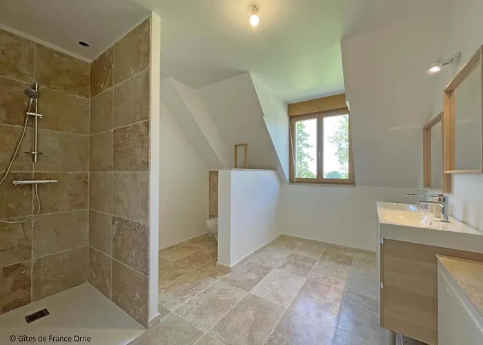 Nature Avec Jardin Et Pour 14 Pers. A - Fr-1-497-211